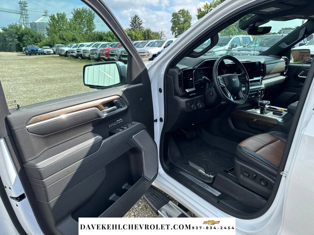 2025 Chevrolet Silverado 1500 High Country