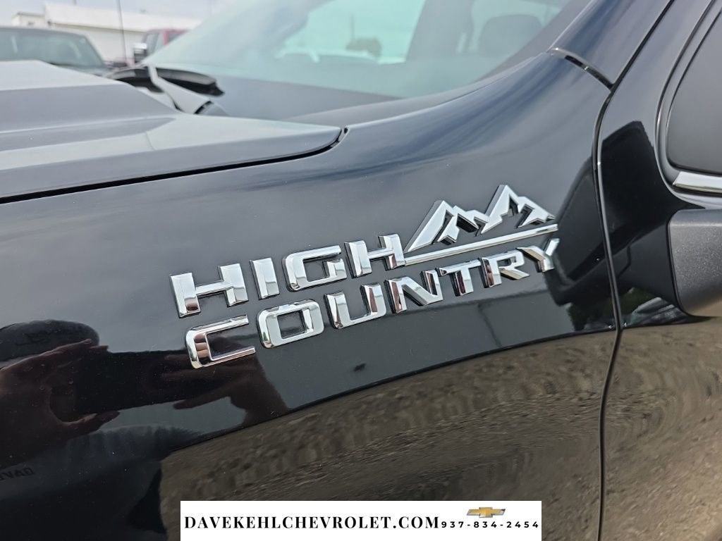 2022 Chevrolet Silverado 1500 LTD High Country