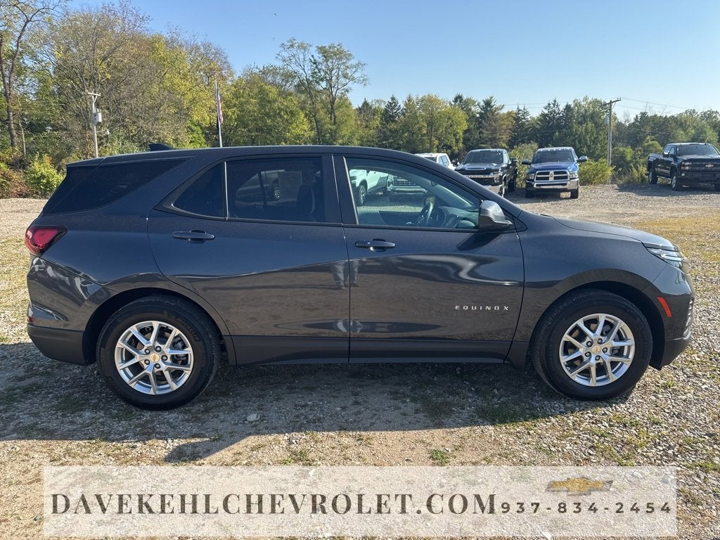 2022 Chevrolet Equinox LS