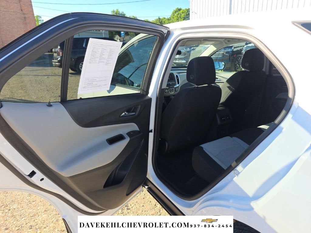 2022 Chevrolet Equinox LS
