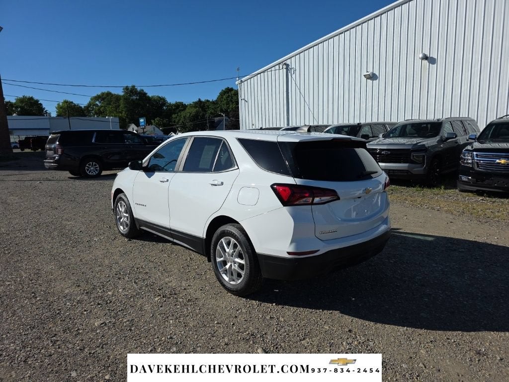 2022 Chevrolet Equinox LS