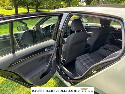2017 Volkswagen Golf GTI S 4-Door