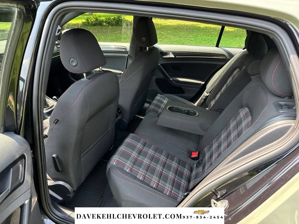 2017 Volkswagen Golf GTI S 4-Door