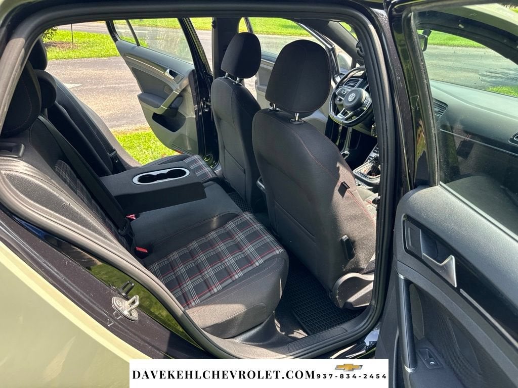 2017 Volkswagen Golf GTI S 4-Door