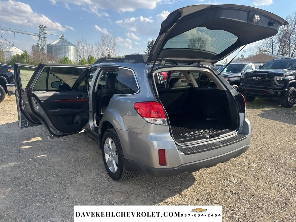 2010 Subaru Outback 2.5i Limited