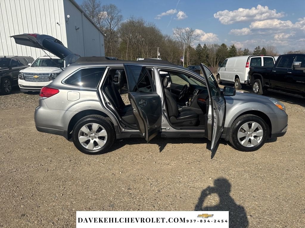 2010 Subaru Outback 2.5i Limited