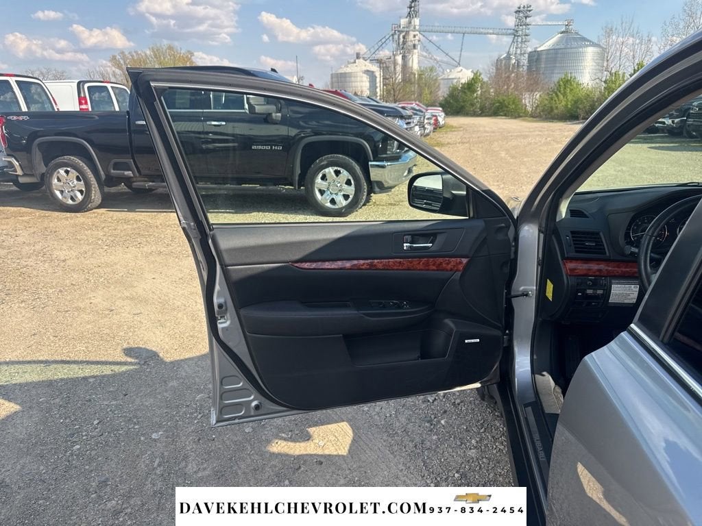 2010 Subaru Outback 2.5i Limited