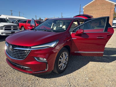 2023 Buick Enclave Essence