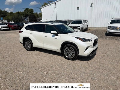 2021 Toyota Highlander Hybrid Platinum