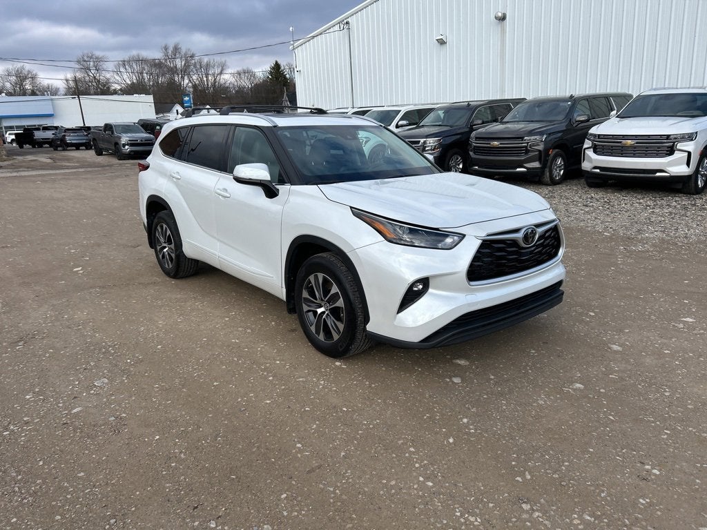 2022 Toyota Highlander XLE