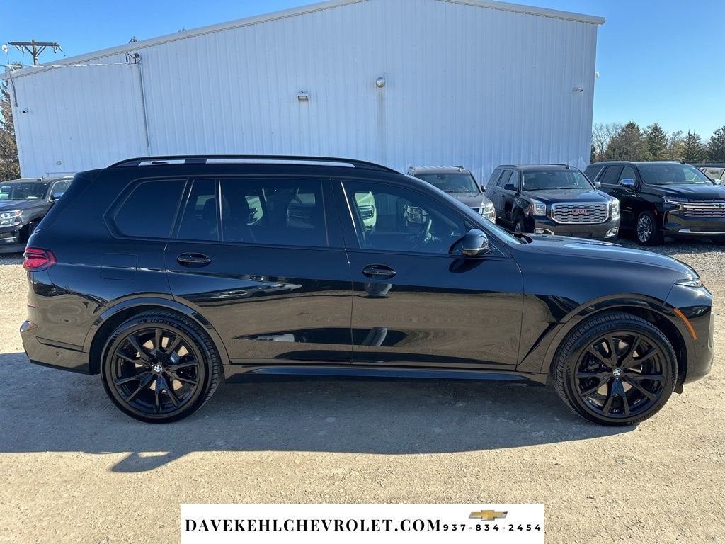 2026 BMW X7 M60i