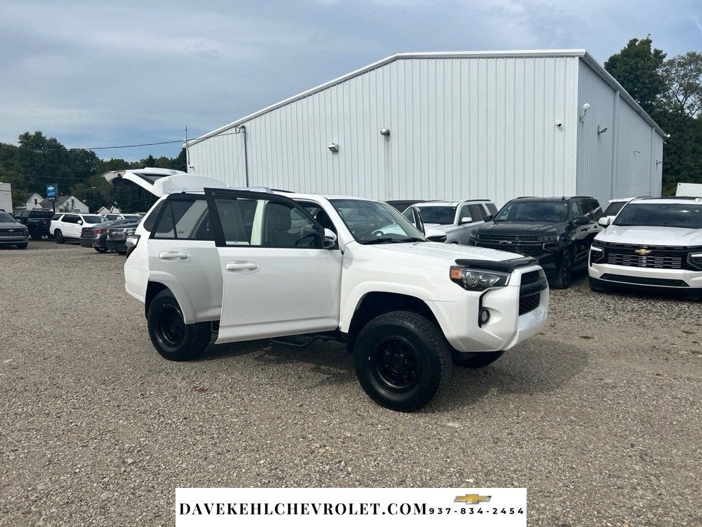2018 Toyota 4Runner SR5