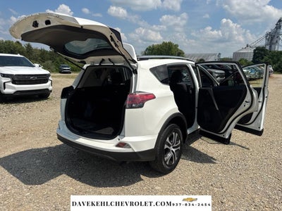 2017 Toyota RAV4 LE