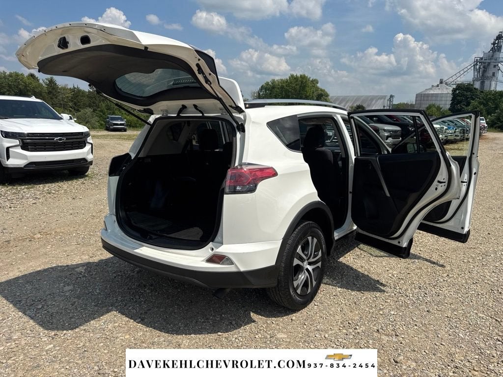 2017 Toyota RAV4 LE