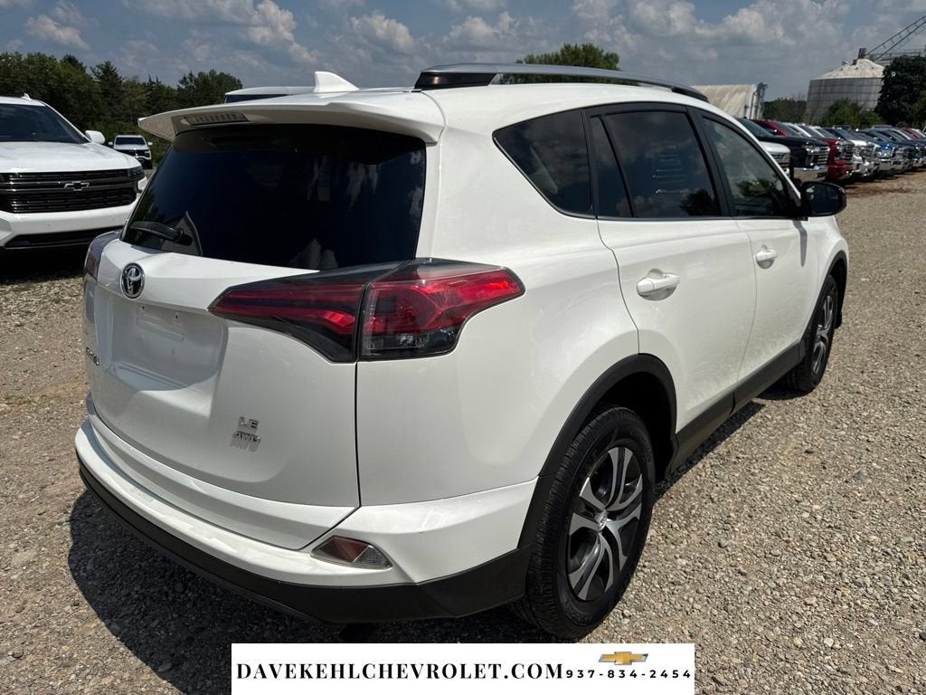 2017 Toyota RAV4 LE