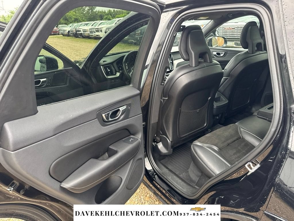 2019 Volvo XC60 T6 R-Design