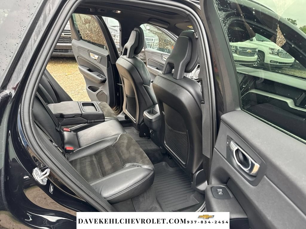 2019 Volvo XC60 T6 R-Design