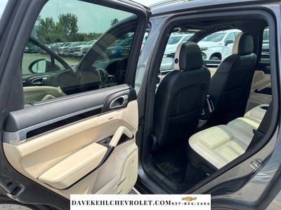 2016 Porsche Cayenne S