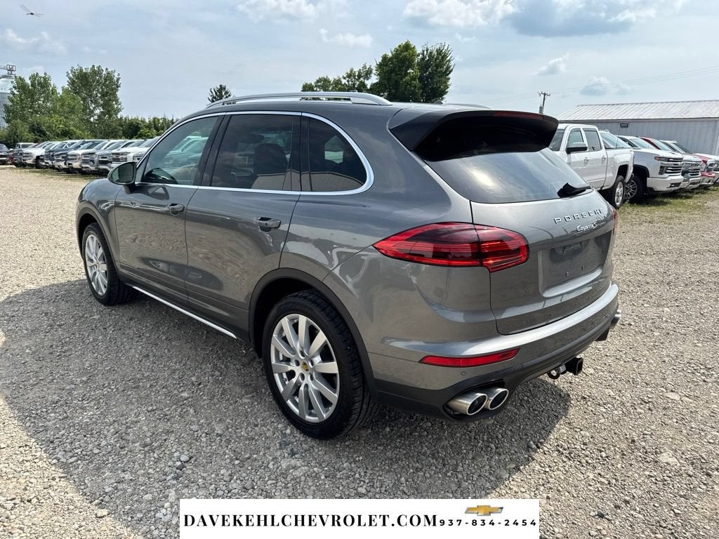 2016 Porsche Cayenne S