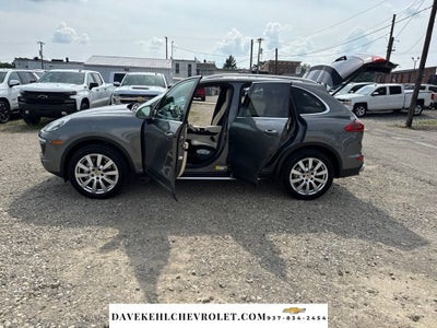 2016 Porsche Cayenne S