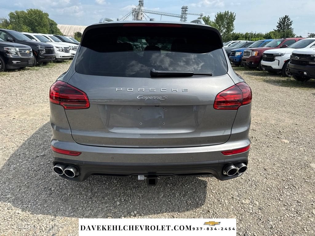 2016 Porsche Cayenne S